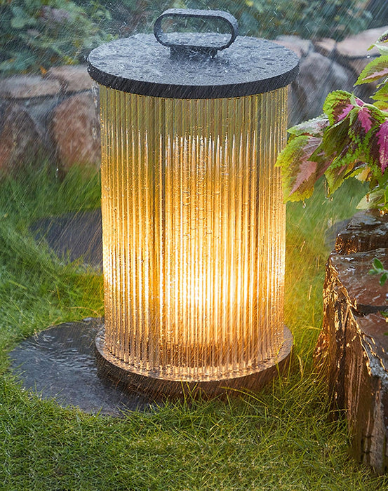 Lantern Garden Solar Outdoor Light - DWHOME