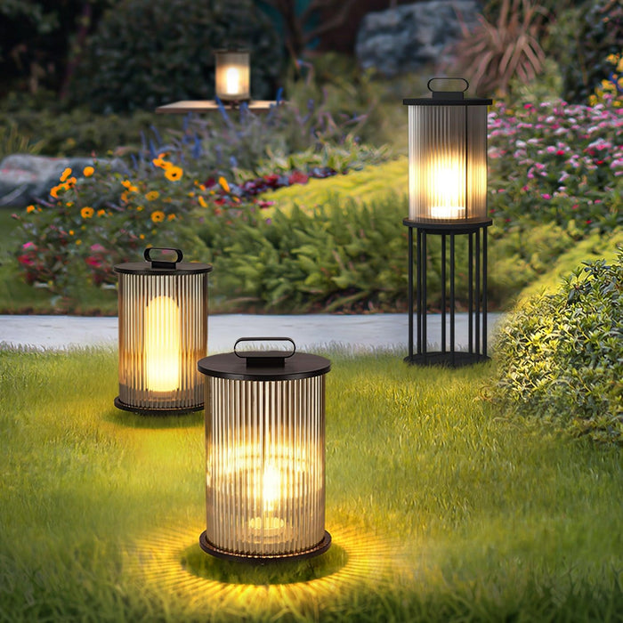 Lantern Garden Solar Outdoor Light - DWHOME