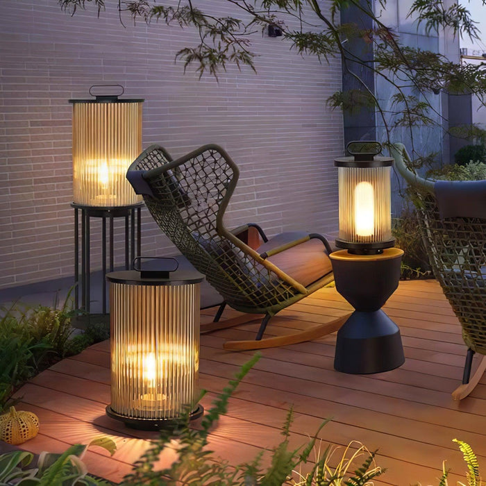 Lantern Garden Solar Outdoor Light - DWHOME