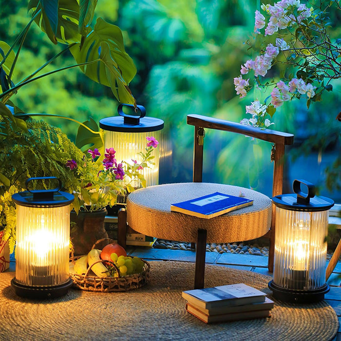 Lantern Garden Solar Outdoor Light - DWHOME