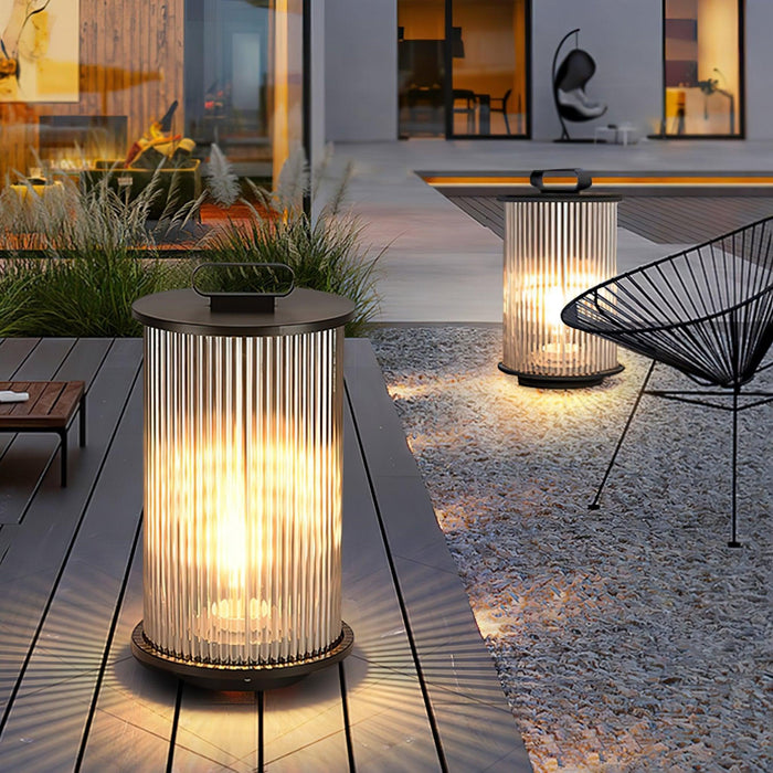 Lantern Garden Solar Outdoor Light - DWHOME