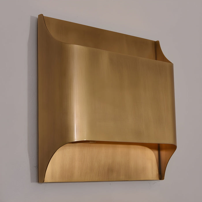 Leclerc Brass Wall Lamp