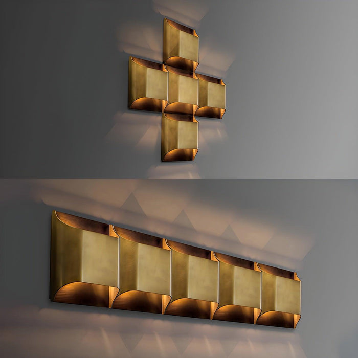 Leclerc Brass Wall Lamp-DWHOME