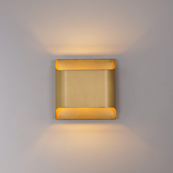 Leclerc Brass Wall Lamp-DWHOME
