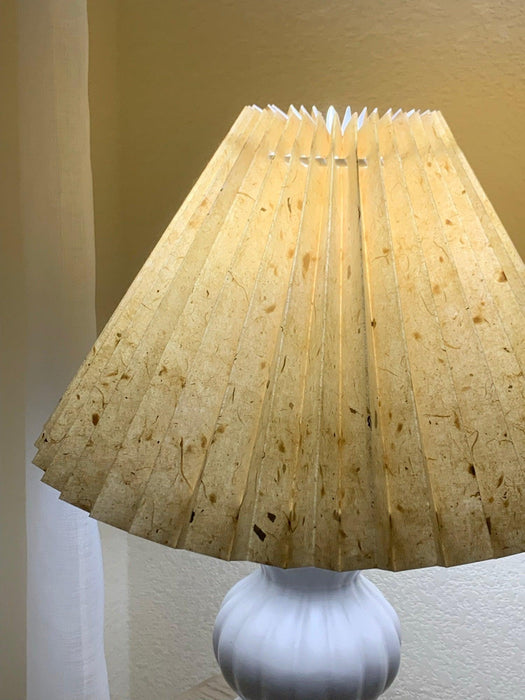 Leo Table lamp-DWHOME