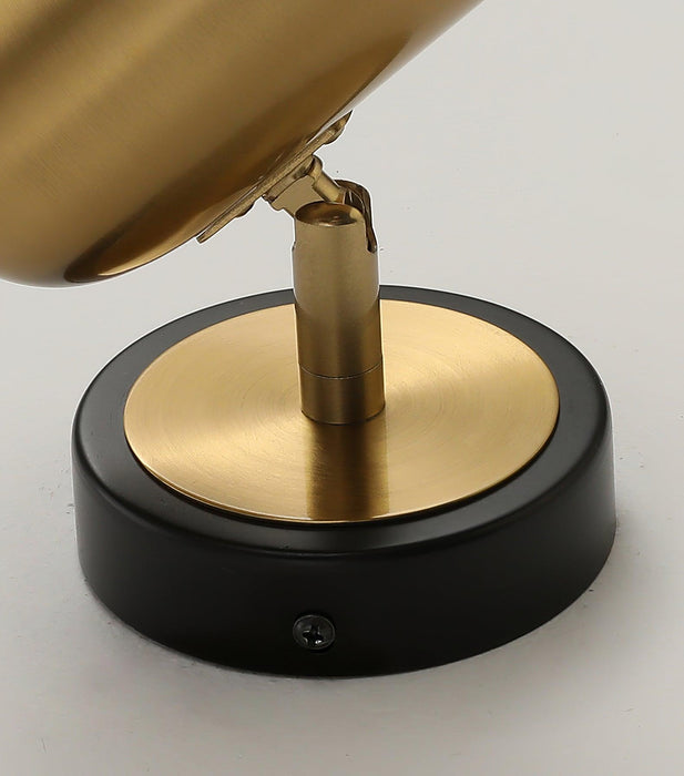 Leonardo Gold Wall Lamp-DWHOME