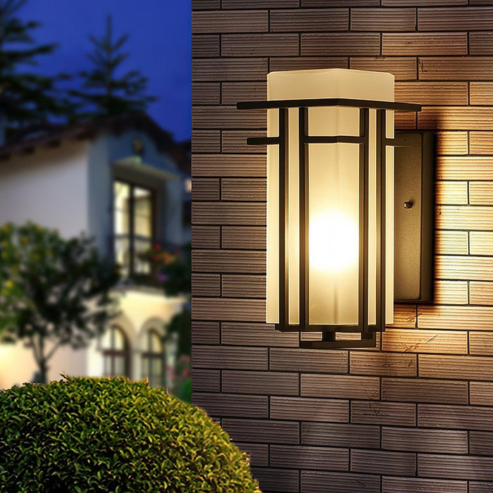 Linden Outdoor Wall Lamp - DWHOME