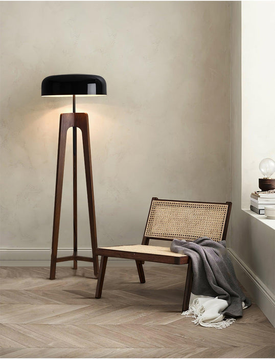 Linea Floor Lamp - DWHOME