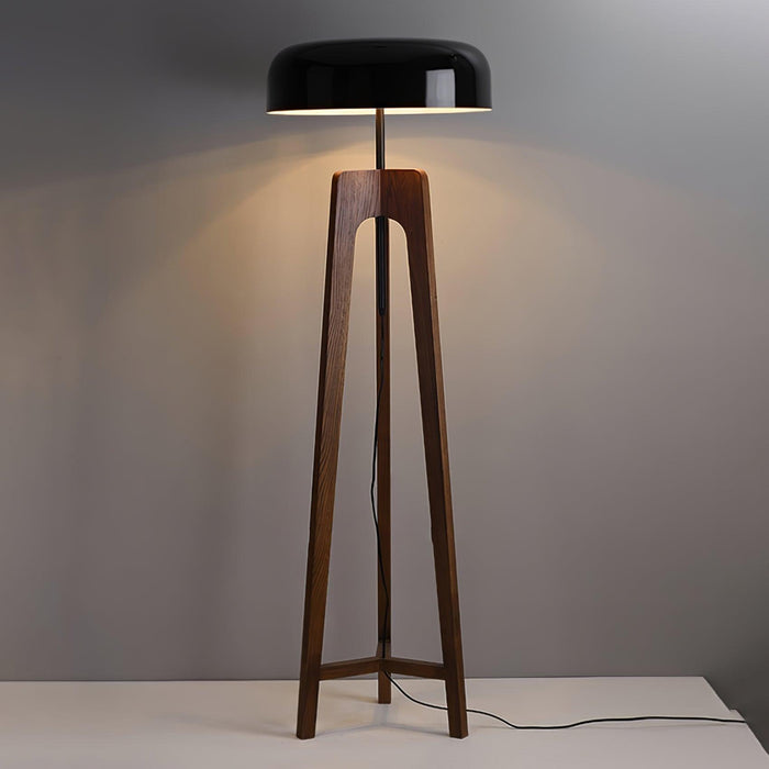 Linea Floor Lamp - DWHOME