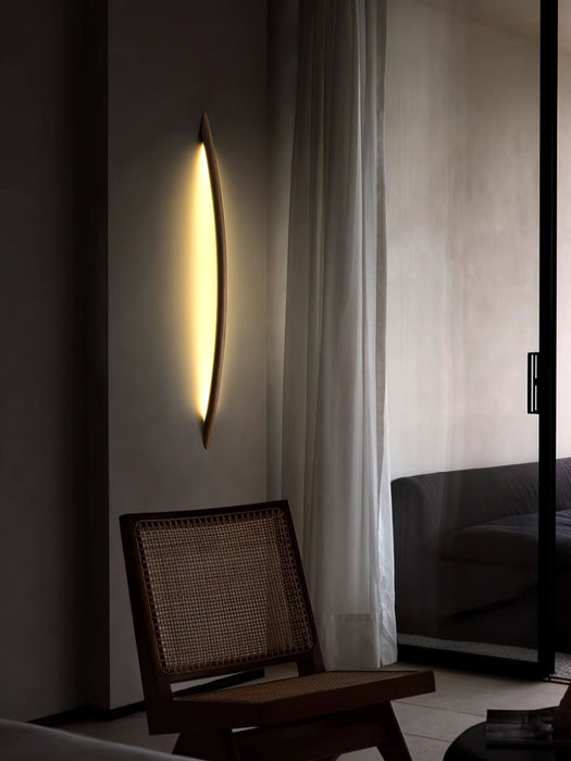 Linea Wood Wall Light - Vakkerlight