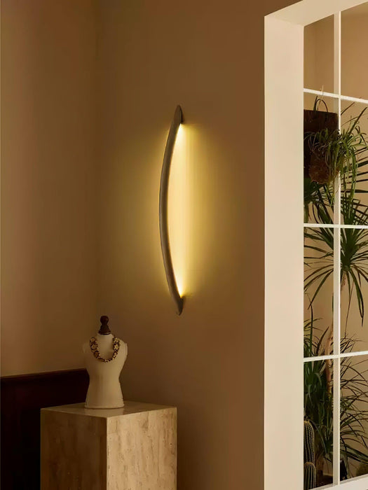 Linea Wood Wall Light - DWHOME