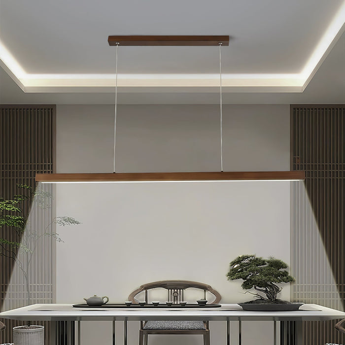 Linear Horizon Pendant Light.