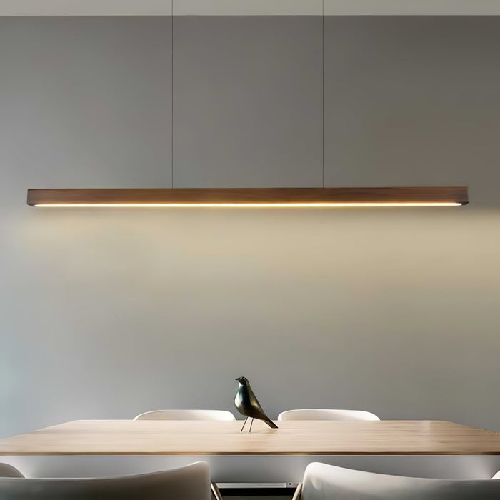 Linear Horizon Pendant Light.