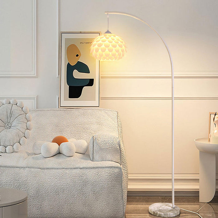 Linterna Arch Floor Lamp.