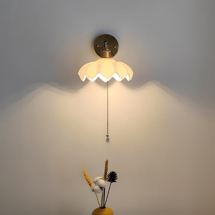 Lotus Rotatable Wall Lamp - DWHOME