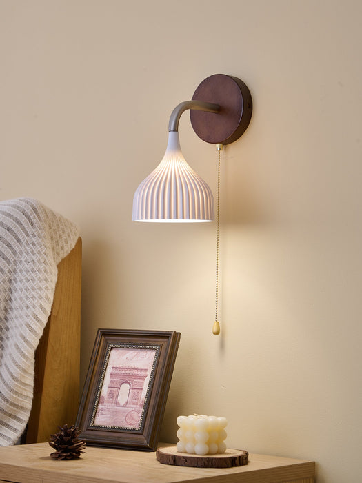 Lucina Wall Lamp-DWHOME