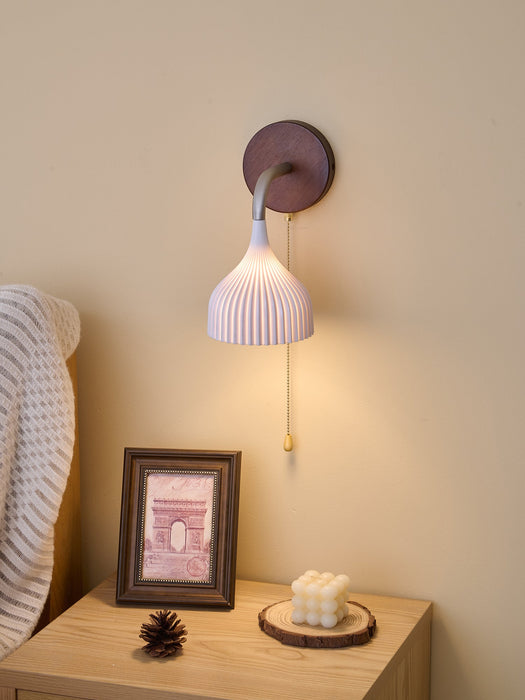 Lucina Wall Lamp-DWHOME