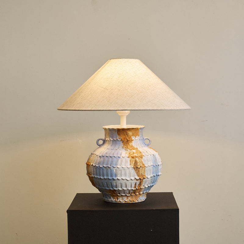 Lumaqua Table Lamp-DWHOME