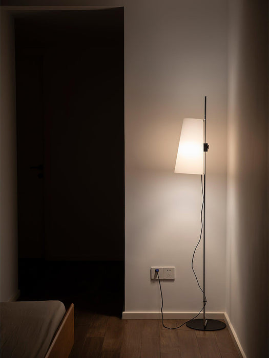 Lupe Floor Lamp.