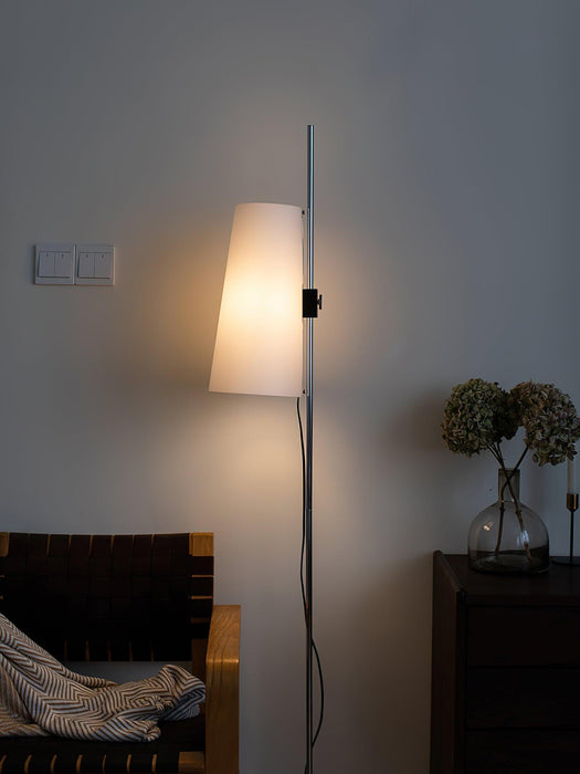 Lupe Floor Lamp.