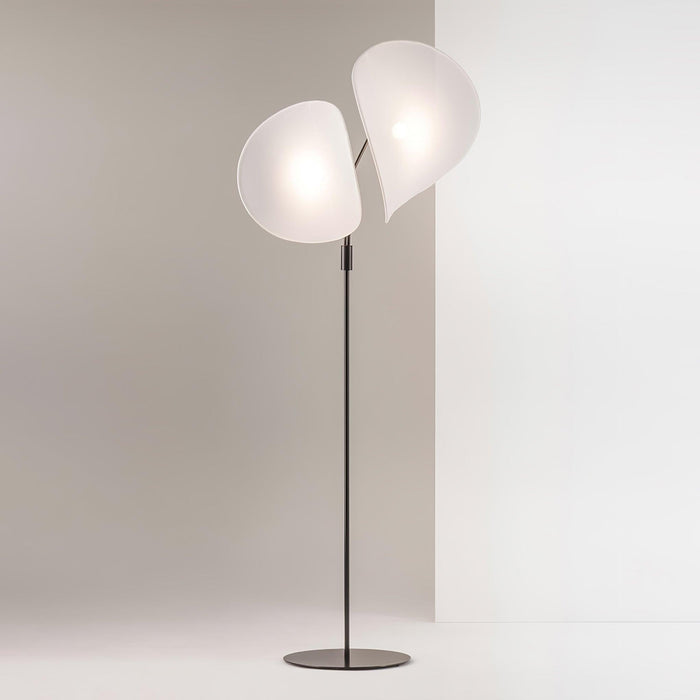 Manta Floor Lamp-DWHOME
