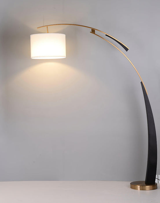 Matterhorn Arc Floor Lamp - Vakkerlight