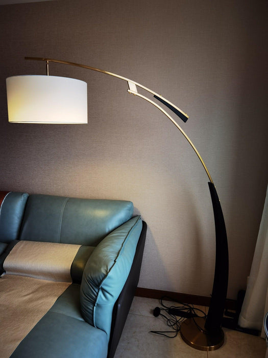 Matterhorn Arc Floor Lamp - Vakkerlight