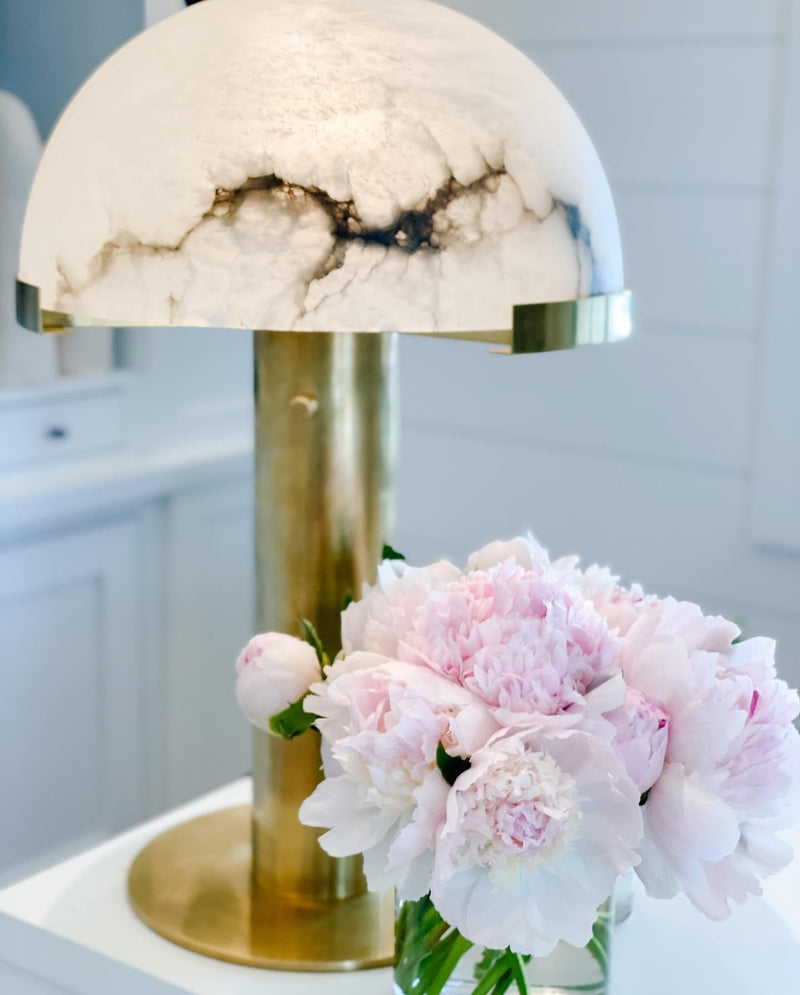 Elegance Alabaster Table Lamp-DWHOME