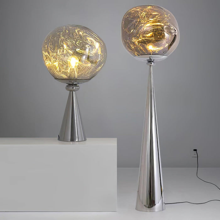 Cone Lava Floor Lamp - Vakkerlight