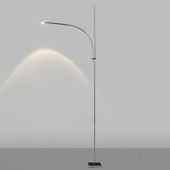 Metal Body Graceful Floor Lamp.