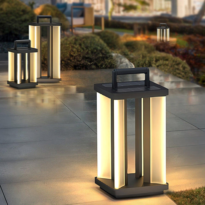 Metroluxe Outdoor Light - DWHOME