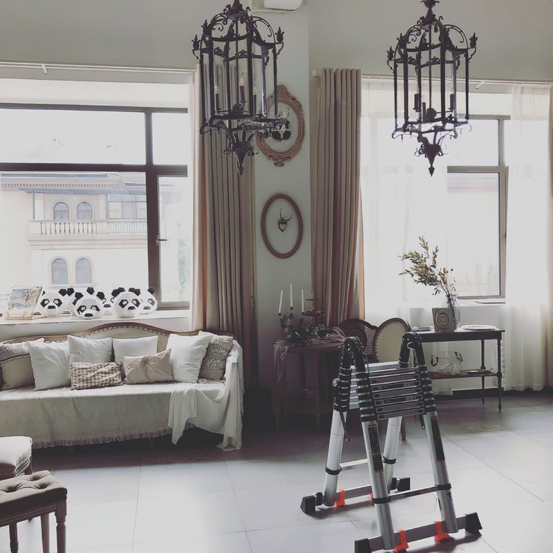 Metropolitan Lantern Chandelier-DWHOME