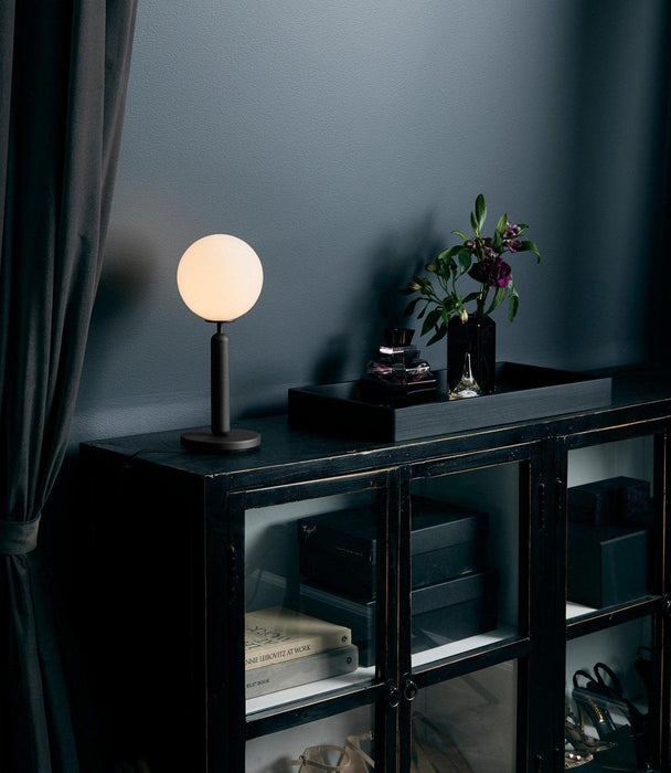 Miira Table Lamp-DWHOME