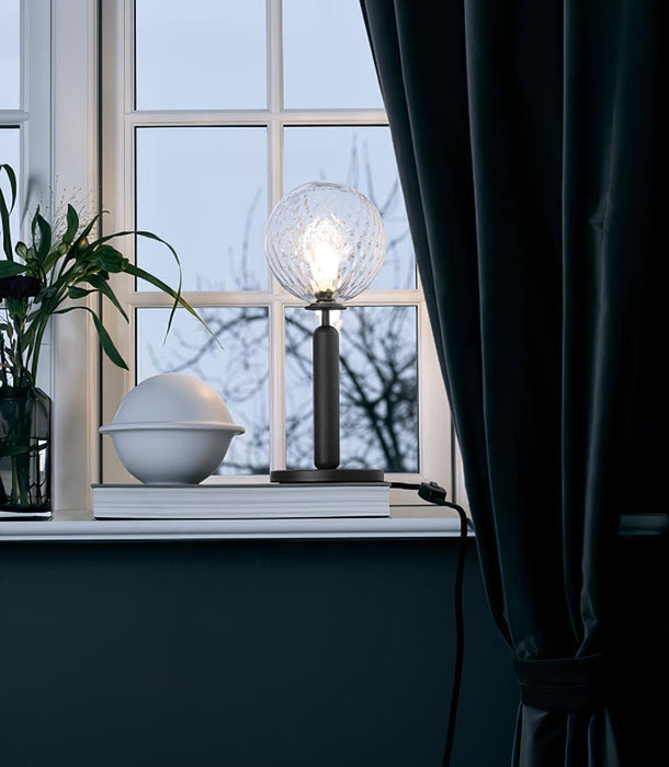 Miira Table Lamp-DWHOME
