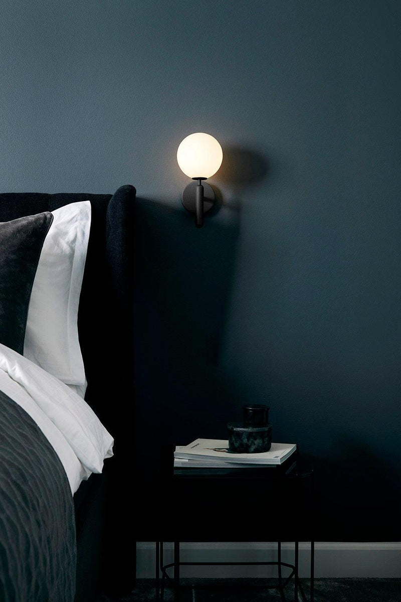 Nordica Wall Lamp-DWHOME