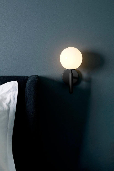 Nordica Wall Lamp-DWHOME