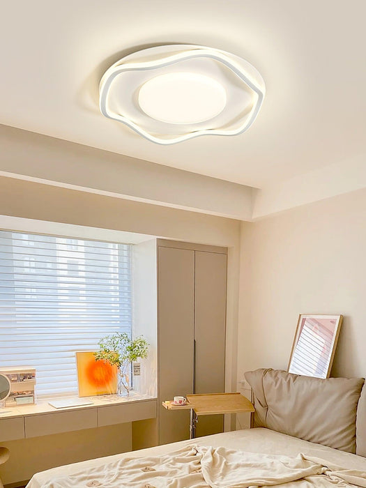 Minimalist Cloud Shape Ceiling Lamp.