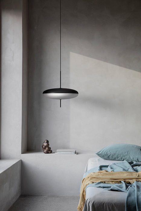 Model 2065 Pendant Lamp - Vakkerlight