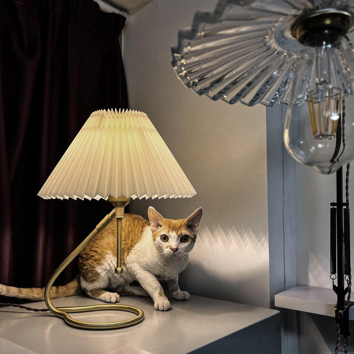 Levitate Pleated Table Lamp-DWHOME
