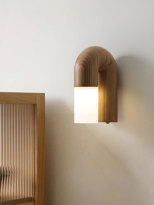 Arcus Wood Wall Lamp-DWHOME