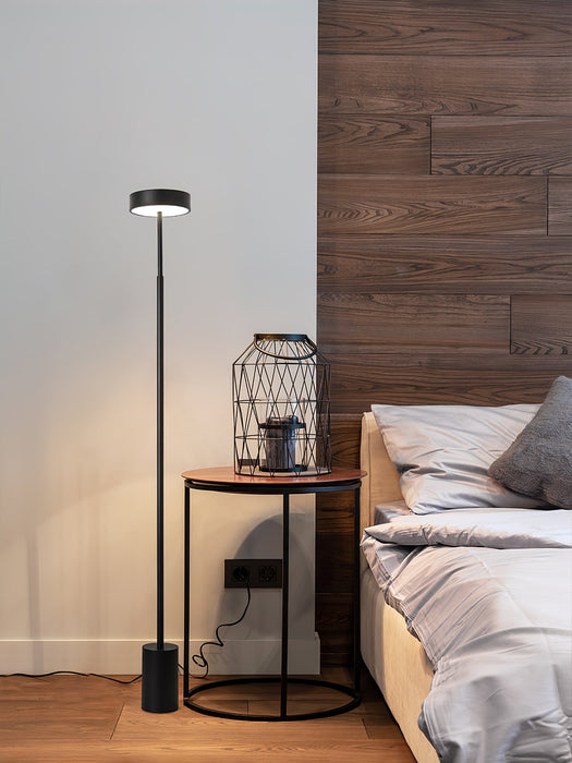 Naya Rotatable Floor Lamp.