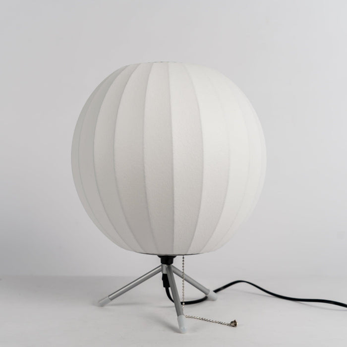 Nelson Tripod Table Lamp - Vakkerlight