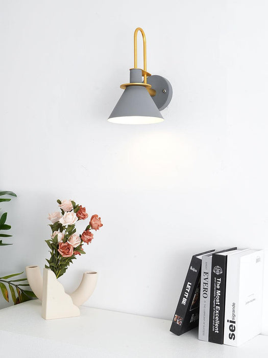 Nordic Metal Wall Sconce-DWHOME