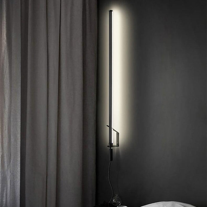 Sasaki Minimalist Line LED Wall Light With Wall Plug.