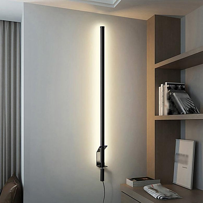 Sasaki Minimalist Line LED Wall Light With Wall Plug.