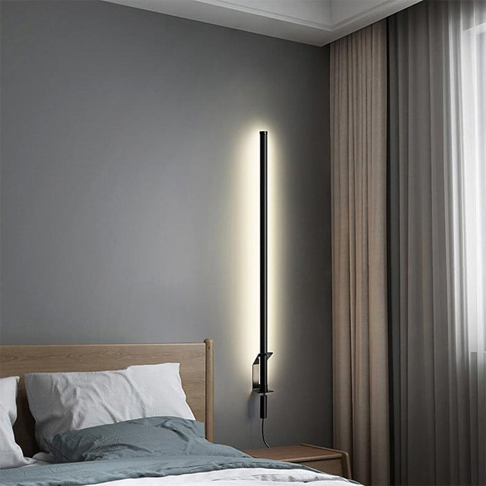 Sasaki Minimalist Line LED Wall Light With Wall Plug.