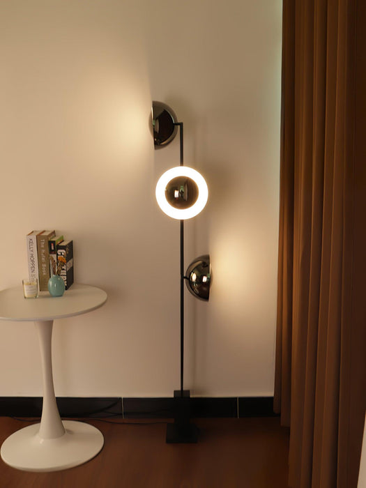 O3 Floor Lamp - Vakkerlight