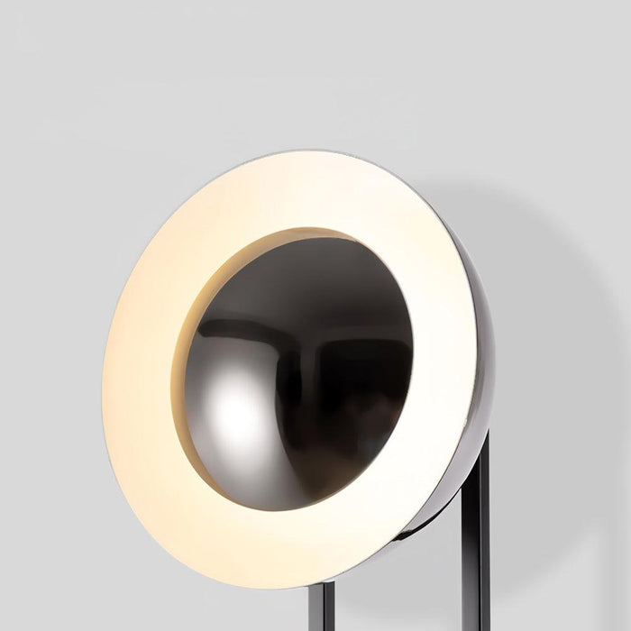 O3 Floor Lamp - Vakkerlight