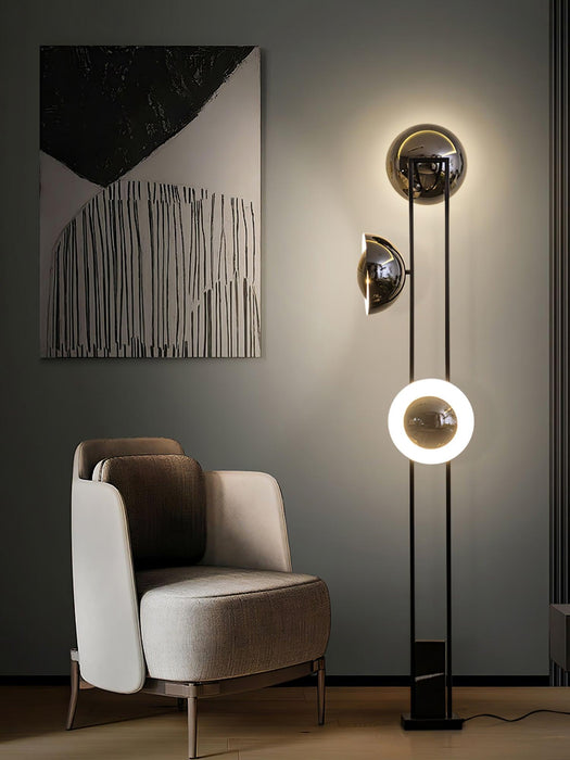 O3 Floor Lamp - Vakkerlight