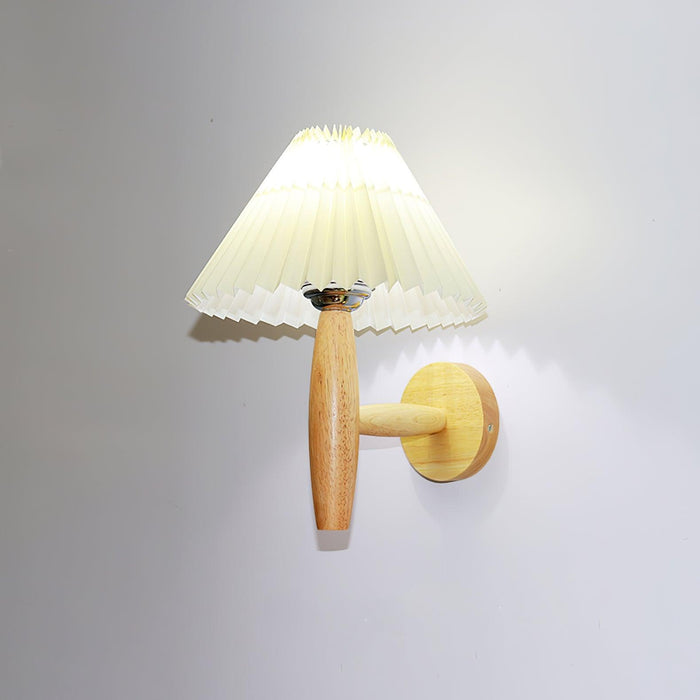 Oak Pleated Wall Light - DWHOME